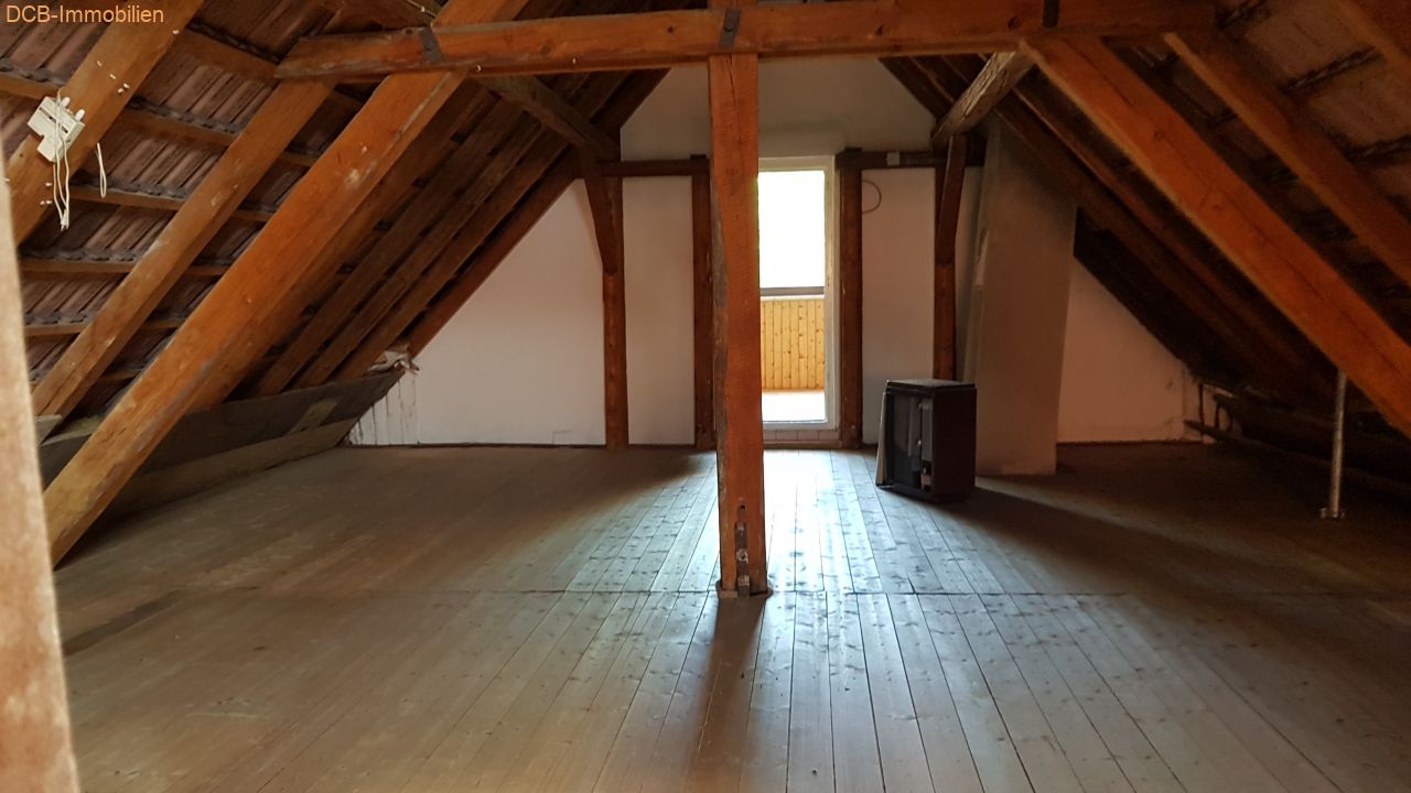 Sanierungsbedürftiges Haus mit Potenzial