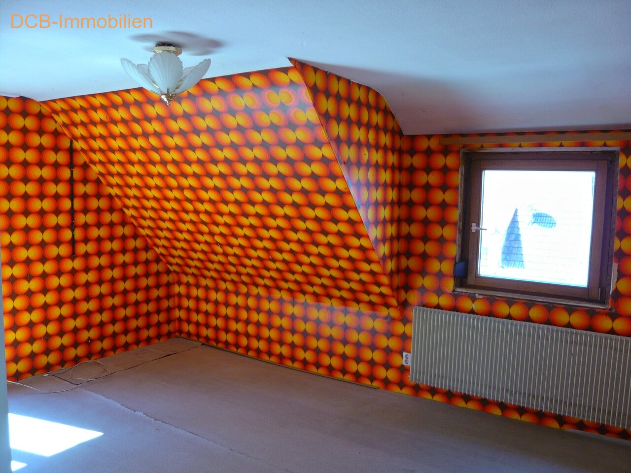 Ein Zweifamilienhaus in ruhiger und zentraler Toplage!