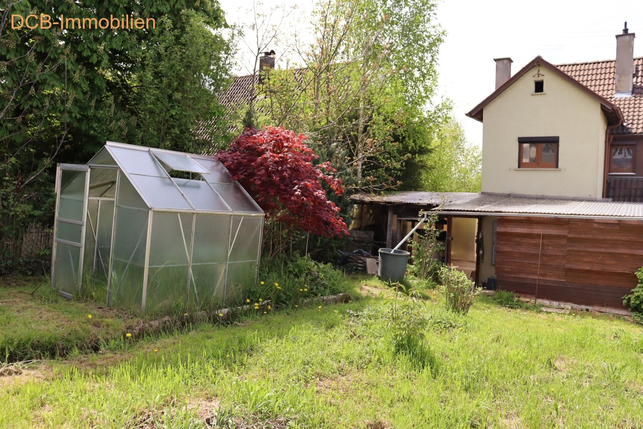 Ein Zweifamilienhaus in ruhiger und zentraler Toplage!