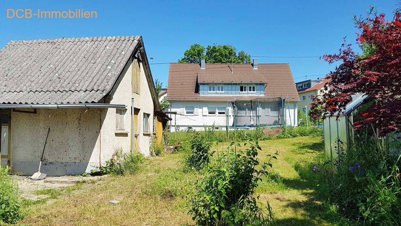 Ein Zweifamilienhaus in ruhiger und zentraler Toplage!