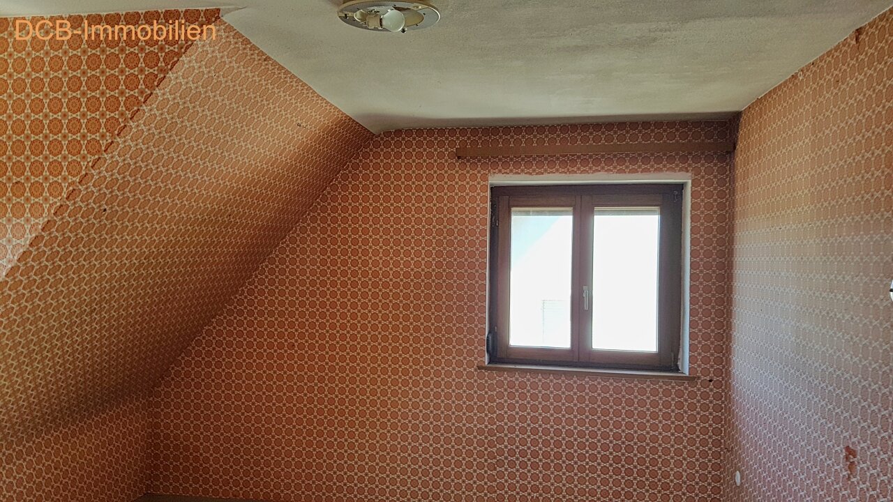 Ein Zweifamilienhaus in ruhiger und zentraler Toplage!