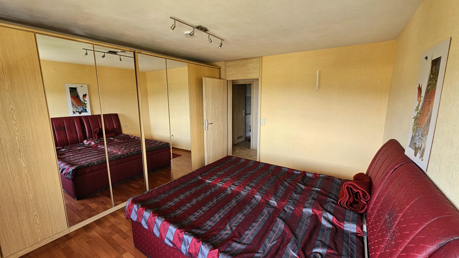 Dein Familienglück mit Blick über Rottenburg