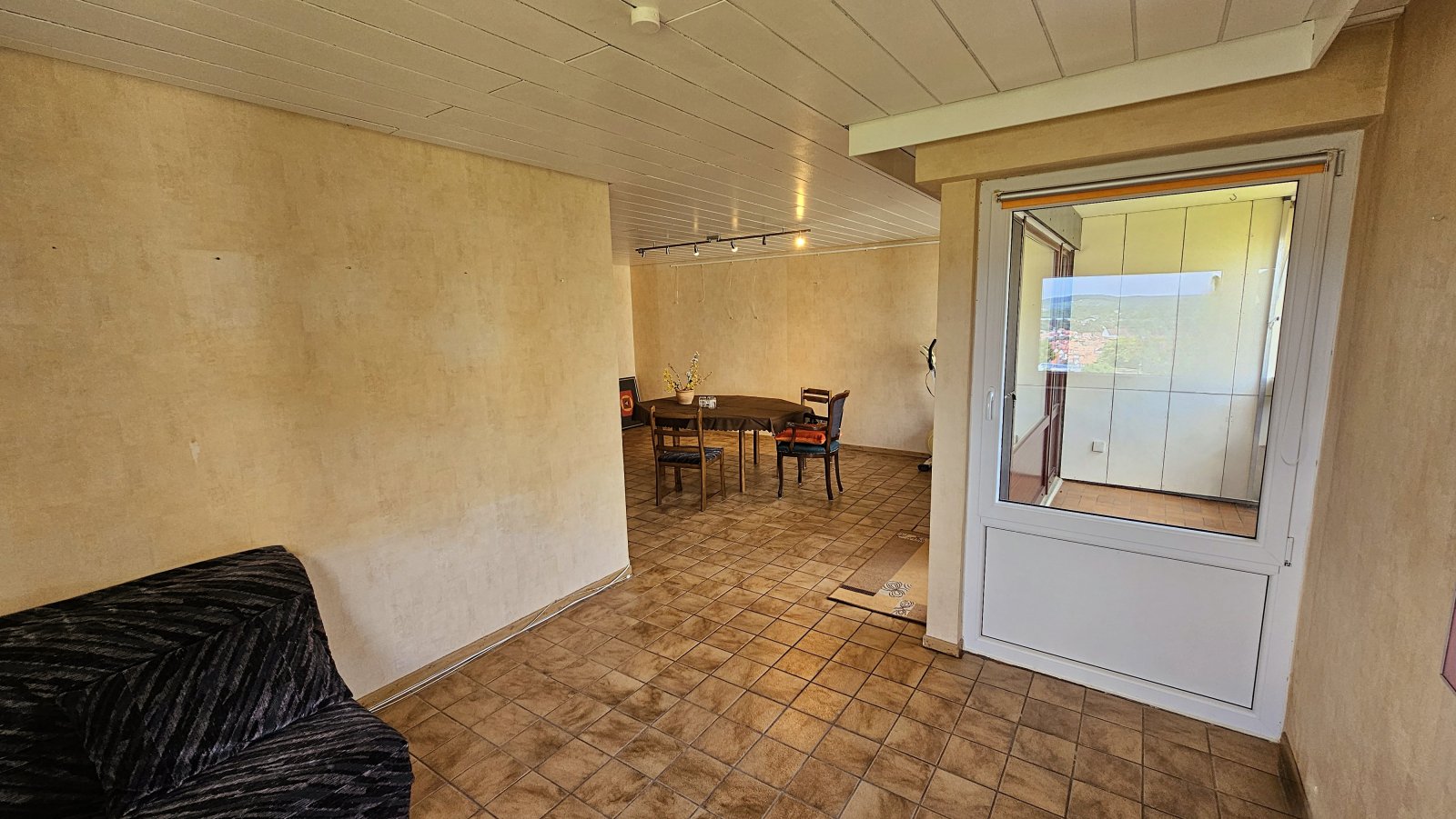 Dein Familienglück mit Blick über Rottenburg