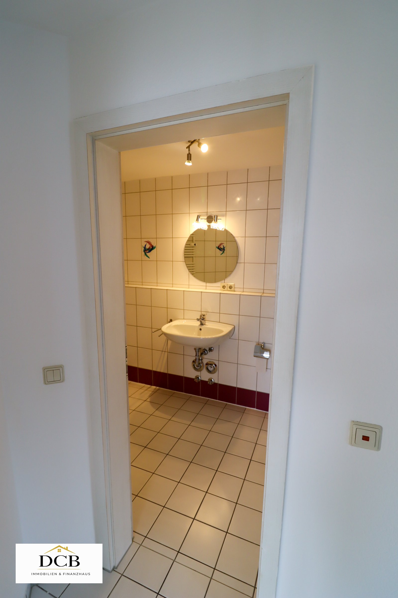 Charmante Dachgeschosswohnung mit Balkon. Wohnen in ruhiger Ortsrandlage von Trossingen