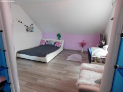 Kinderzimmer 1OG