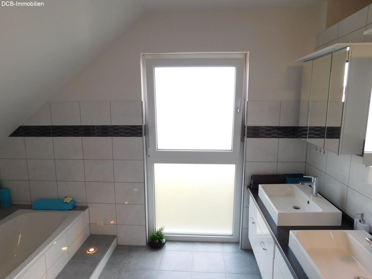 Badezimmer 1OG