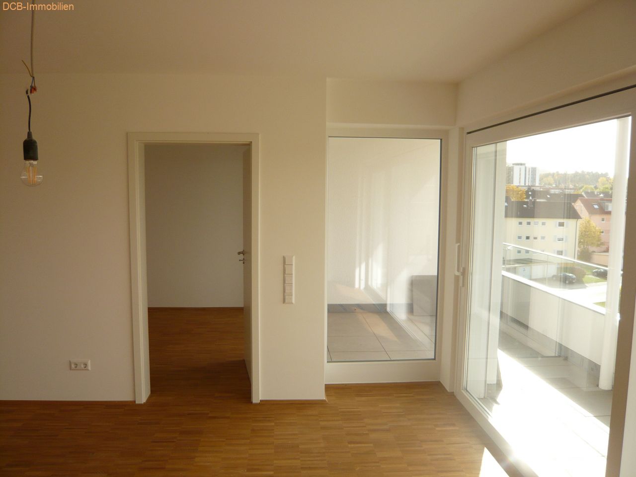 Wohnesszimmer Eingang zu Schlafzimmer Wohnesszimmer Eingang zu Schlafzimmer