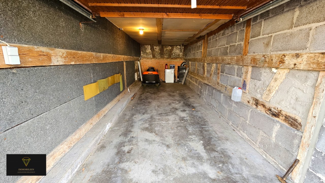Garage Garage